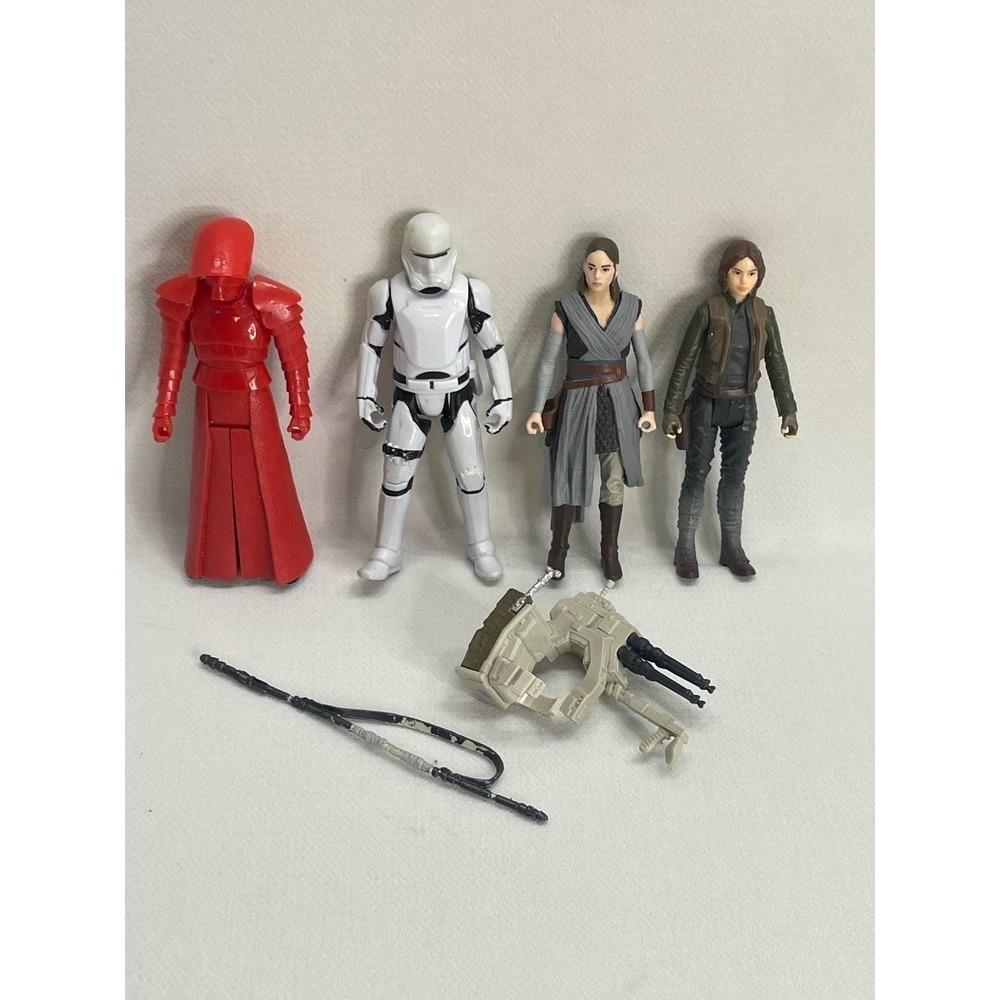 Star Wars 3.5in Action Figure Lot of 4- 2016 Jyn Erso, Rey, Trooper, Praetorian
